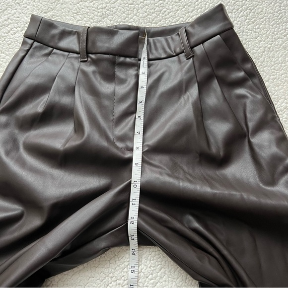 Noa relaxed High Rise Faux Leather Pants - Picture 8 of 10
